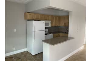 800 NE 13th 1, Fort Lauderdale, FL 33304 - MLS#F10470570