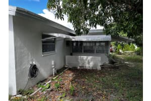 7510 NW 67th Ave, Tamarac, FL 33321 Sold 07/25/25