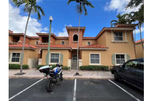 4960 LEEWARD LN 4960, Dania Beach, FL 33312 Sold 02/24/25