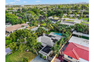420 NW 39th St, Oakland Park, FL 33309 Sold 01/14/25