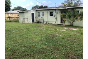 1713 NW 14th Ct, Fort Lauderdale, FL 33311 Sold 12/06/24