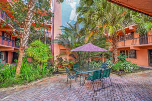 650 Tennis Club Dr 305, Fort Lauderdale, FL 33311 Sold 11/04/25