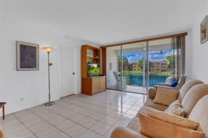 6150 NW 62nd St 210, Tamarac, FL 33319 Sold 01/08/25