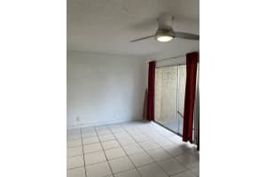 4403 Treehouse Ln C, Tamarac, FL 33319 Sold 12/19/24