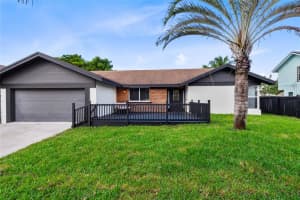 5231 NW 76th Pl, Pompano Beach, FL 33073 Sold 12/23/24