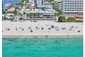 201 Van Buren St 208, Hollywood, FL 33019 Sold 07/18/25