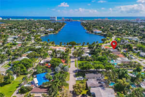 1231 Taylor St, Hollywood, FL 33019 Sold 03/31/25