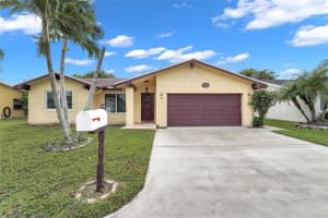 9510 NW 83rd St, Tamarac, FL 33321 Sold 01/15/25