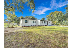 644 NW 146th St, Miami, FL 33168 Sold 03/10/25