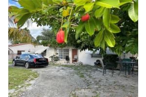 10101 NW 26th Ave, Miami, FL 33147 Sold 12/27/24