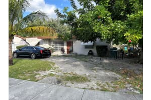 10101 NW 26th Ave, Miami, FL 33147 Sold 12/27/24