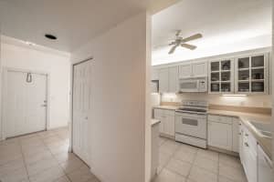 7623 Southampton B-215, Tamarac, FL 33321 Sold 07/03/25