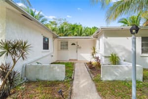 851 SW 66th Ave, North Lauderdale, FL 33068 Sold 01/22/25