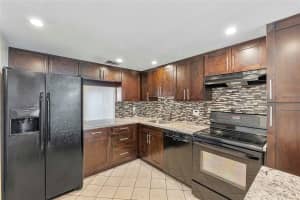 3231 Holiday Springs Blvd 402, Margate, FL 33063 Sold 03/28/25