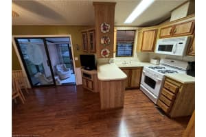 33 N Lakeside, Lake Placid, FL 33852 - MLS#F10471003
