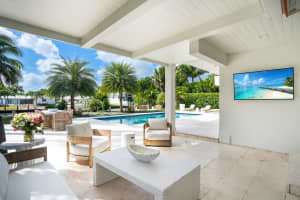 2525 Middle River Dr, Fort Lauderdale, FL 33305 Sold 03/21/25