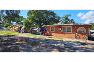 216 NW 7th Ct, Hallandale Beach, FL 33009 - MLS#F10471076