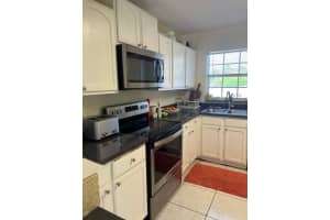 177 Mohigan Cir, Boca Raton, FL 33487 Sold 06/22/25