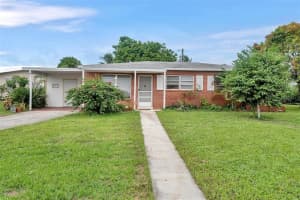 300 Cavalier Rd, Palm Springs, FL 33461 Sold 12/23/25