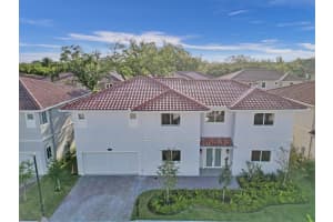 3538 Forest View Cir, Fort Lauderdale, FL 33312 Sold 04/11/25