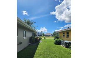 5325 Cocoa Court, Cape Coral, FL 33904 - MLS#F10471162