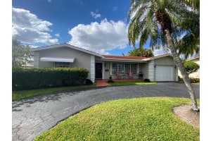 7218 E Tropical Way, Plantation, FL 33317 Sold 04/16/25