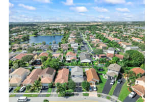 2160 NW 190th Ave, Pembroke Pines, FL 33029 Sold 01/24/25