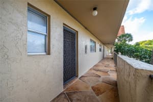 6100 S Falls Circle Dr 204, Lauderhill, FL 33319 - MLS#F10471300