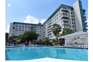 4330 Hillcrest Dr 318, Hollywood, FL 33021 Sold 03/14/25