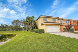 7251 Sienna Ridge Ln, Lauderhill, FL 33319 Sold 02/13/25