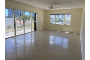1200 Hibiscus Avenue 305, Pompano Beach, FL 33062 Sold 11/27/24