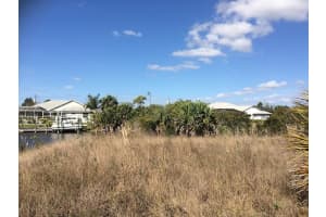 9486 Horace Cir, Port Charlotte, FL 33981 - MLS#F10471440