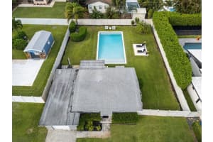 413 NE 23rd St, Wilton Manors, FL 33305 Sold 04/11/25