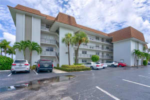 2936 Lake Shore Dr 105, Riviera Beach, FL 33404 Sold 12/10/24