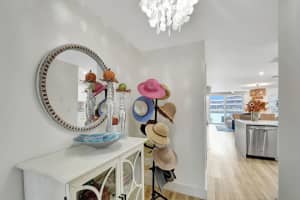 902 E Jeffery Street, Boca Raton, FL 33487 Sold 03/03/25