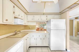 7640 NW 1st St 202, Margate, FL 33063 - MLS#F10471541