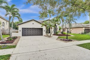 10404 Brasilia St, Cooper City, FL 33026 Sold 03/28/25