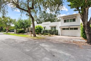 615 SE 11th Ave, Fort Lauderdale, FL 33301 - MLS#F10471556