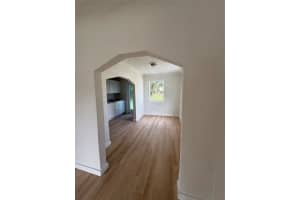 421 SW 9th Ct, Delray Beach, FL 33444 Sold 12/19/24