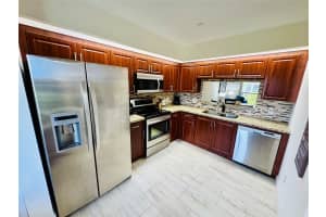 550 SW 137 AV 405L, Pembroke Pines, FL 33027 Sold 03/03/25