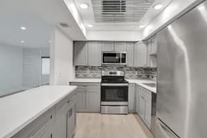 3322 Quail Close 8, Pompano Beach, FL 33064 Sold 03/20/25