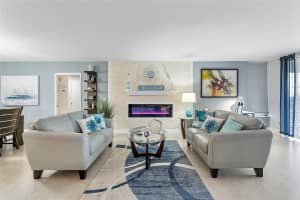 3930 Oaks Clubhouse Dr 403, Pompano Beach, FL 33069 Sold 03/07/25