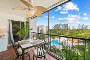 3930 Inverrary Blvd 608, Lauderhill