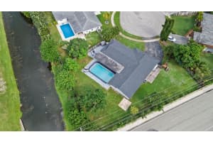 1141 SW 75th Ter, Plantation, FL 33317 Sold 02/14/25