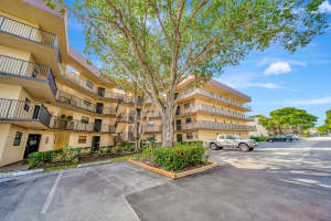 6555 W Broward Blvd 401, Plantation, FL 33317 Sold 01/21/25
