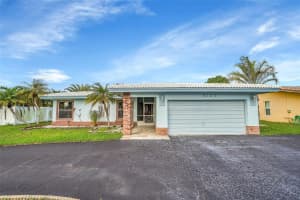 8123 NW 67th Ave, Tamarac, FL 33321 Sold 01/16/25