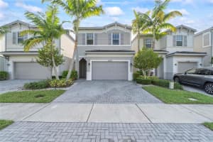 4530 NW 48th Ter, Tamarac, FL 33319 Sold 01/08/25