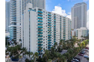 4001 S Ocean Dr 6F, Hollywood, FL 33019 Sold 04/07/25