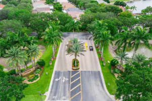 6841 NW 81st Ct, Parkland, FL 33067 Sold 01/31/25