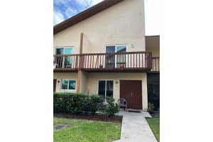 6605 Winfield Blvd A-35, Margate, FL 33063 Sold 03/19/25